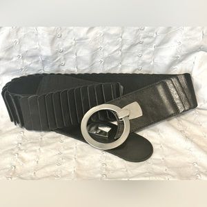 CHICOS L Extra Wide Belt with Silver Buckle. EUC